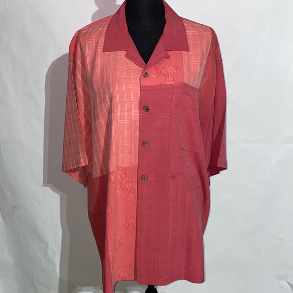 Tommy Bahama Short Sleeve Shirt - Picture 1 of 5